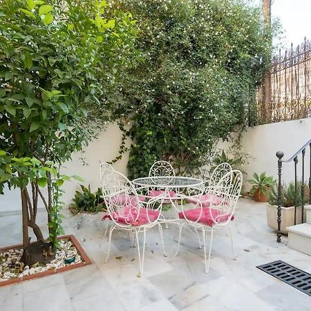 Apartamento Con Patio มาลากา ภายนอก รูปภาพ