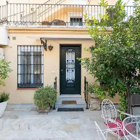 Apartamento Con Patio มาลากา ภายนอก รูปภาพ